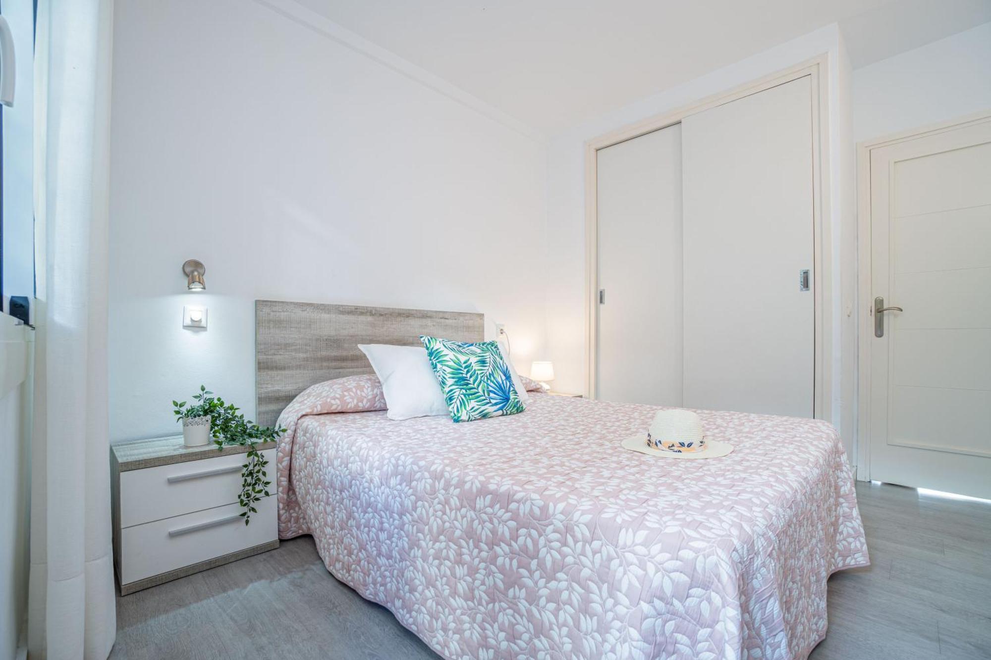 Apartment Meda Chica Росас Экстерьер фото